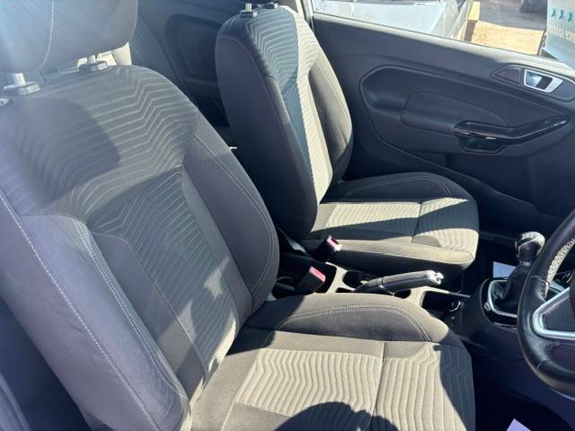 Ford Fiesta Titanium X Ecoboost Grey #4