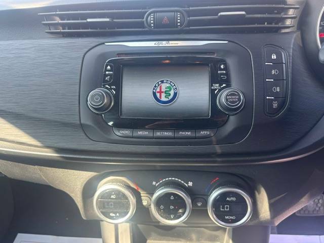 Alfa Romeo Giulietta 2.0 Jtdm-2 175 Super Tct Red #6