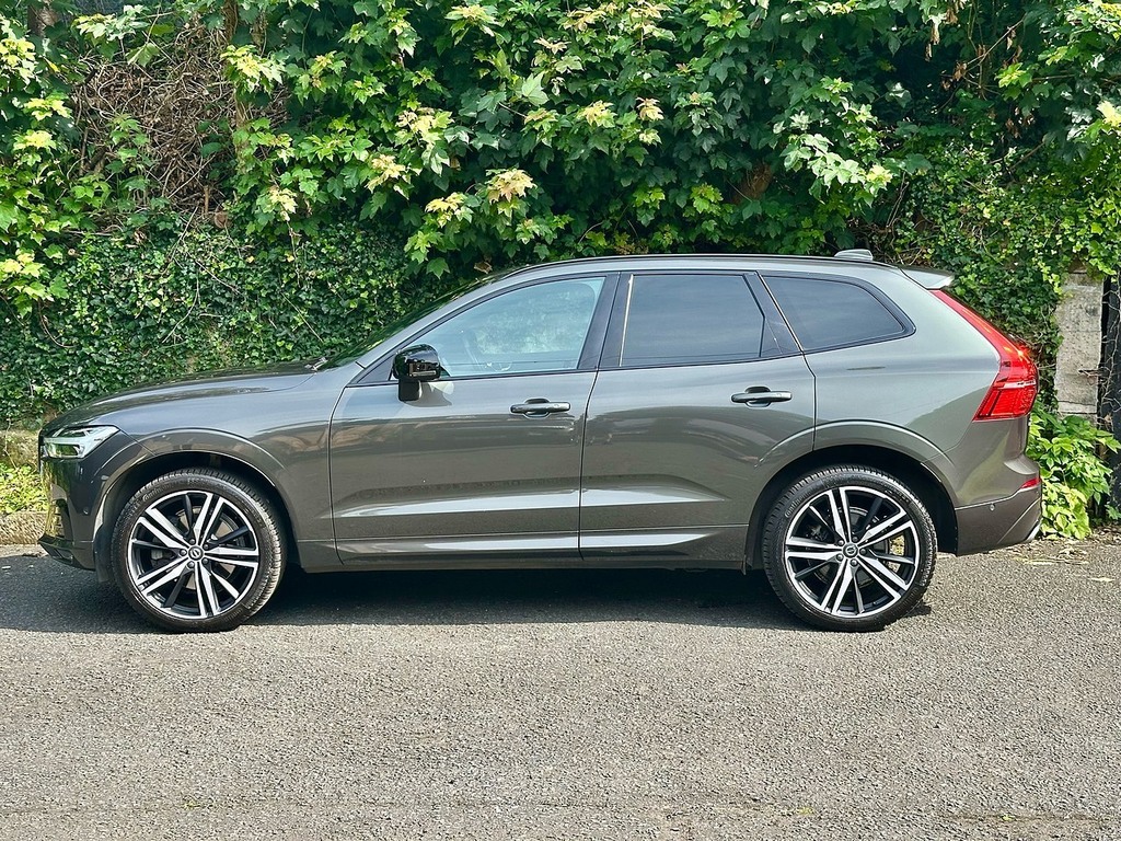 Volvo XC60 B4 Mhev R-design Pro KX70HDY Grey #3