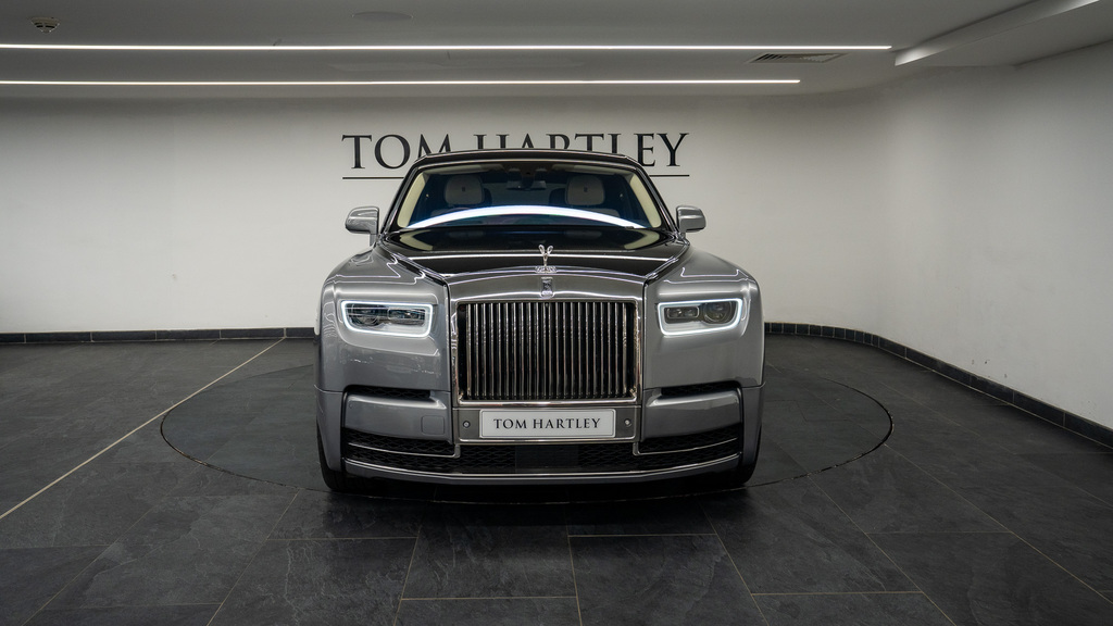 Rolls-Royce Phantom VIII Black #2