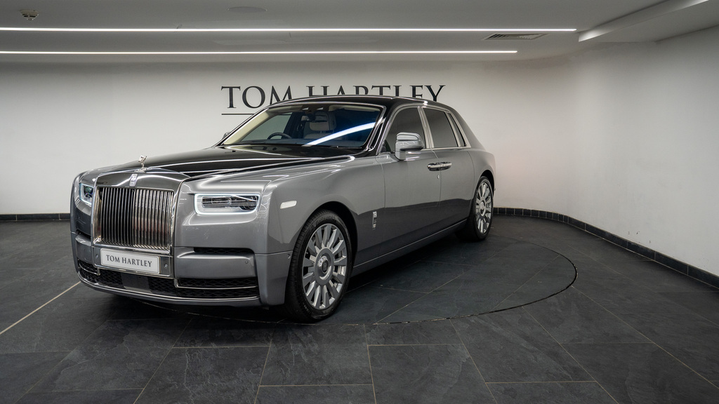 Rolls-Royce Phantom VIII Black #3