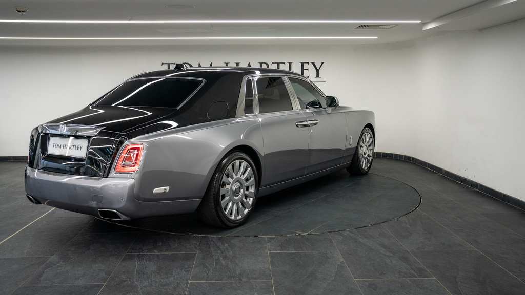 Rolls-Royce Phantom V12 Black #7
