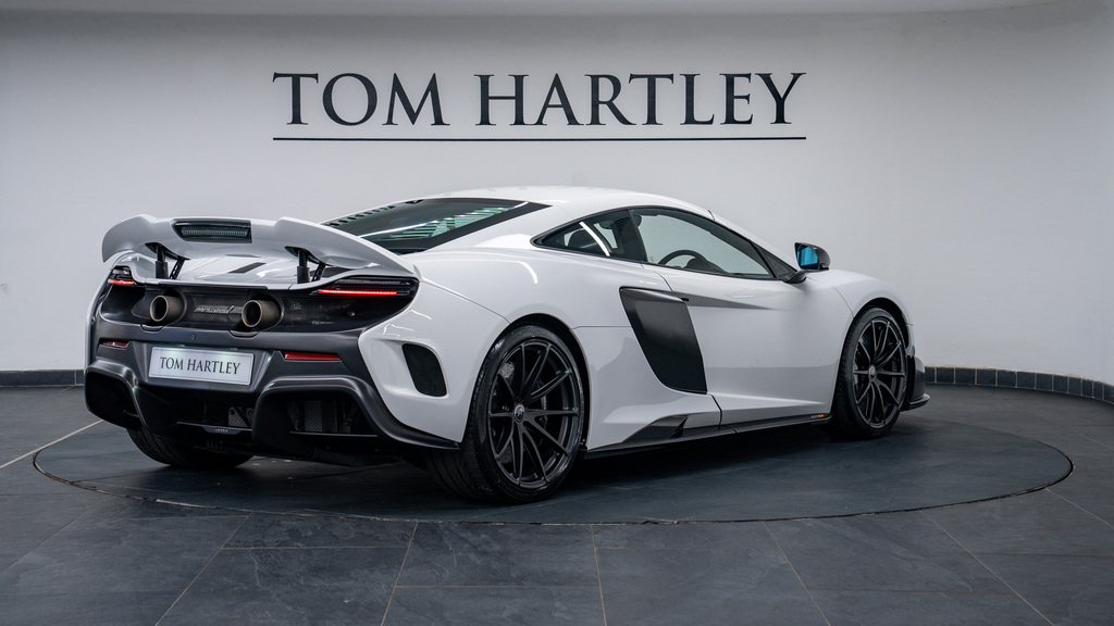 McLaren 675LT Clubsport LJ15CZY White #6