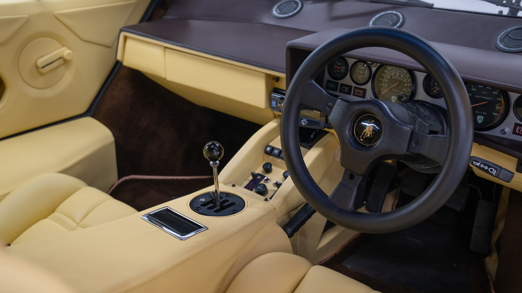 Lamborghini Countach Lp5000 S  #27
