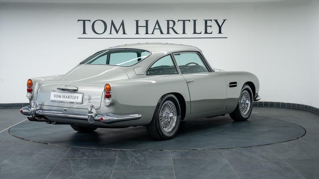 Aston Martin DB5 Coupe Silver #5