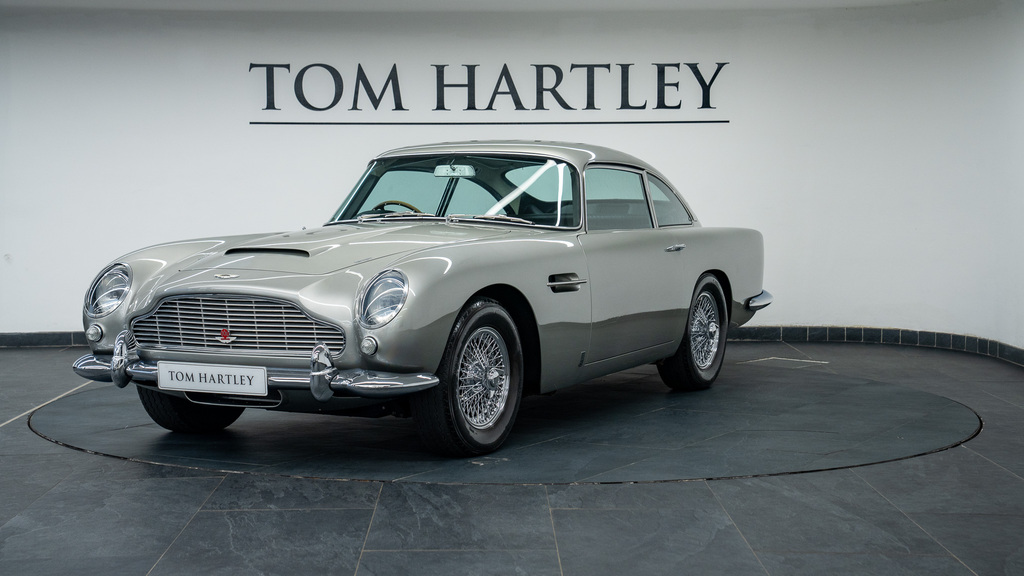Aston Martin DB5 Coupe Silver #2