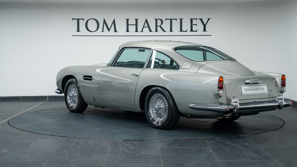 Aston Martin DB5 Coupe Silver #4