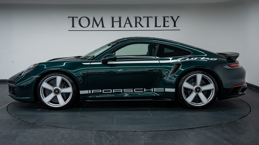 Porsche 911 Coupe Green #4