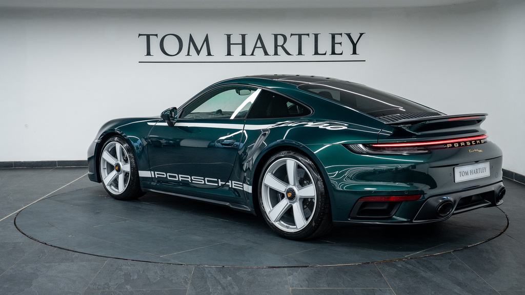 Porsche 911 Coupe Green #5