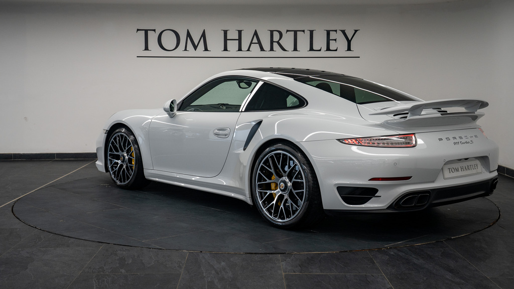 Porsche 911 991 Turbo S White #5