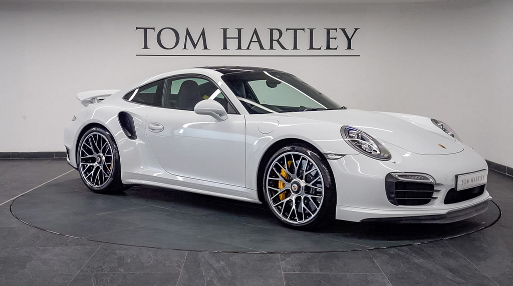 Porsche 911 991 Turbo S White