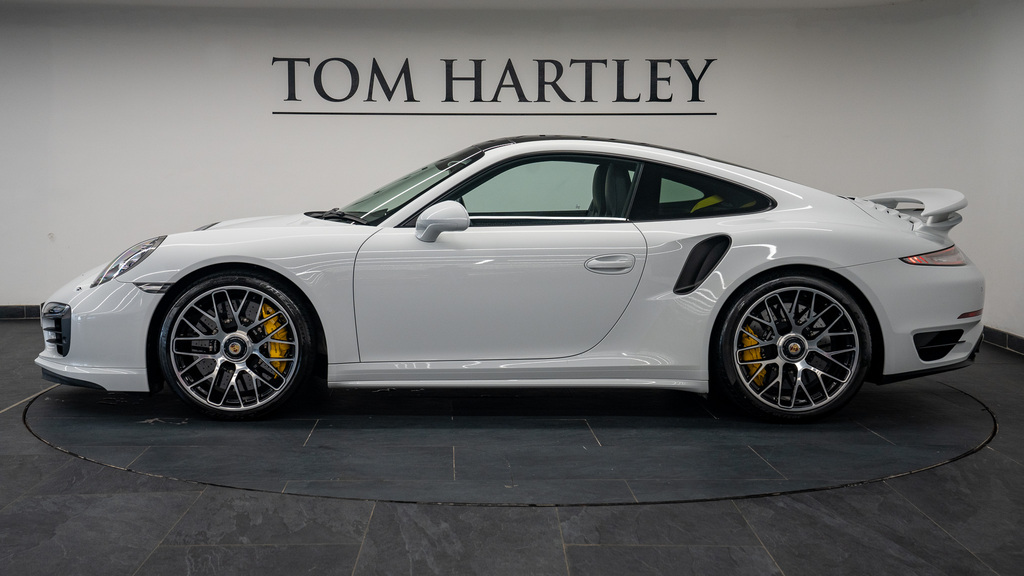 Porsche 911 991 Turbo S White #4