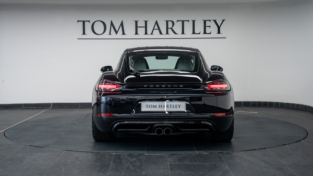 Porsche 718 Cayman Coupe Black #5
