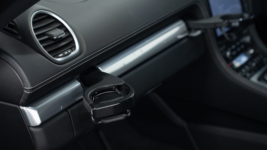 Porsche 718 Cayman T Black #21