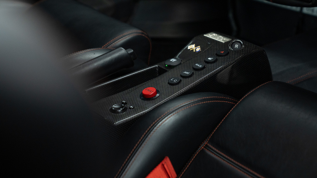 Ferrari 360 Modena 6-Speed 900 Miles  #25