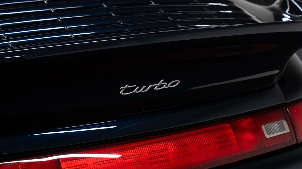 Porsche 911 992 Gt3 Touring Silver #17