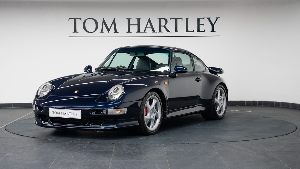 Porsche 911 992 Gt3 Touring Silver #3