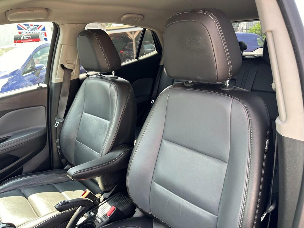 Vauxhall Mokka Black #32