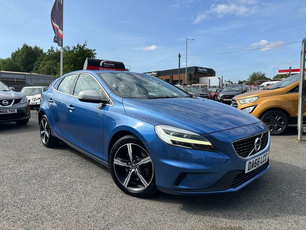 Volvo V40 Hatchback 1.5 T2 R-design Euro 6 Ss 2 DA66LCC Blue