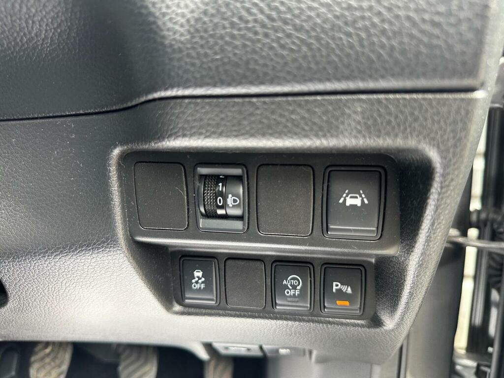 Nissan Qashqai 1.5 Dci Acenta 2Wd Euro 5 Ss White #18