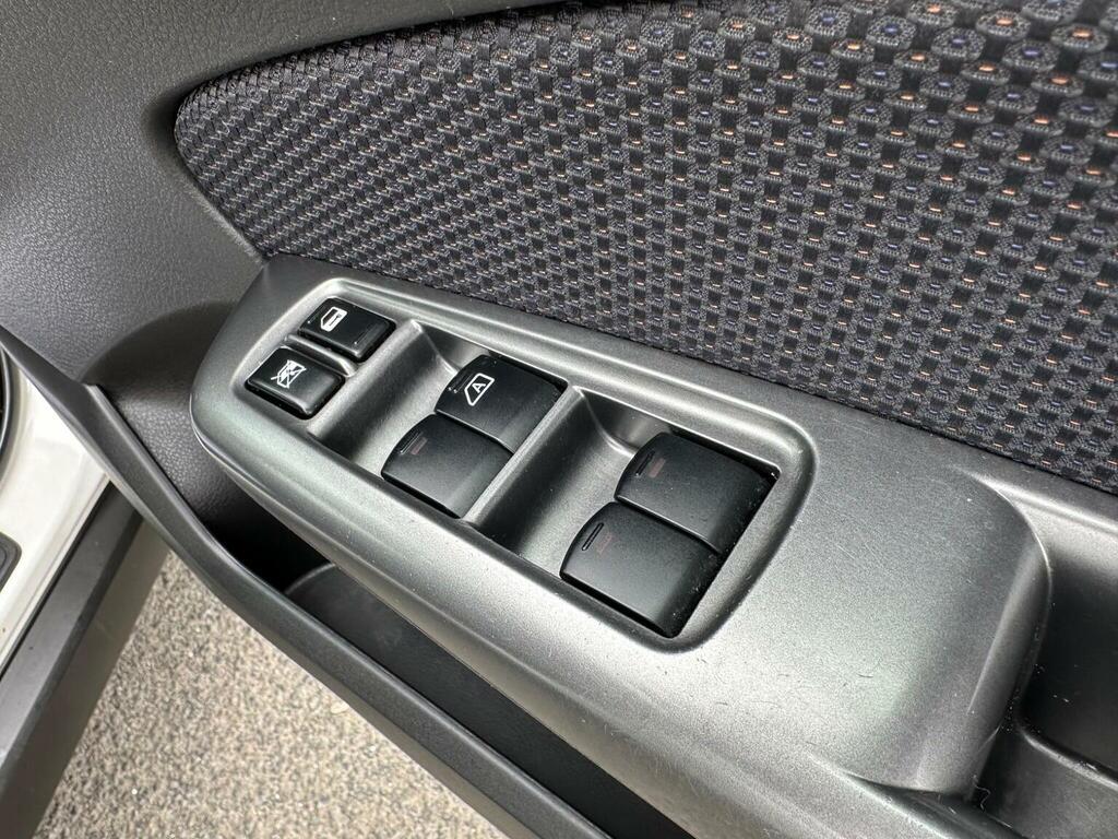 Subaru Forester 2.0D X - Suv 5 Seats Black #13