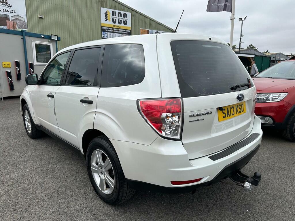 Subaru Forester Suv 2.0D X 4Wd Euro 5 201313 White #4