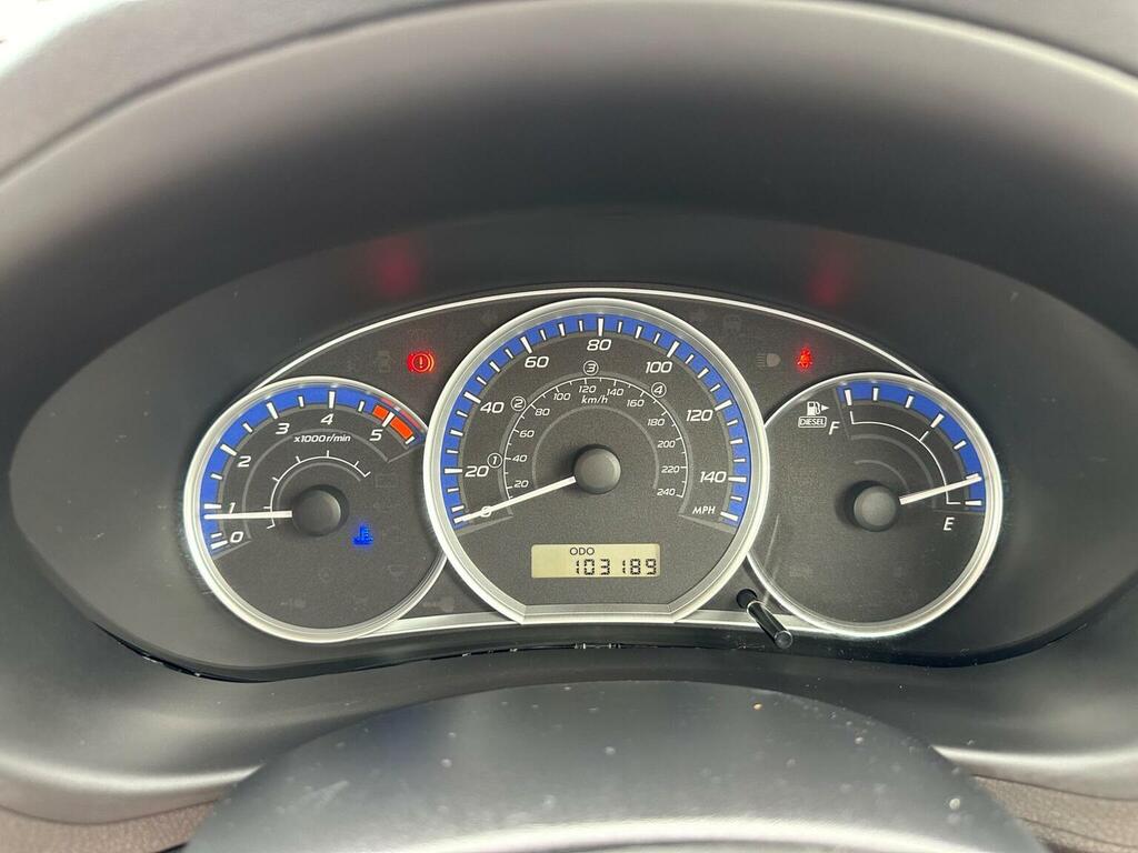 Subaru Forester 2.0D X - Suv 5 Seats Black #17