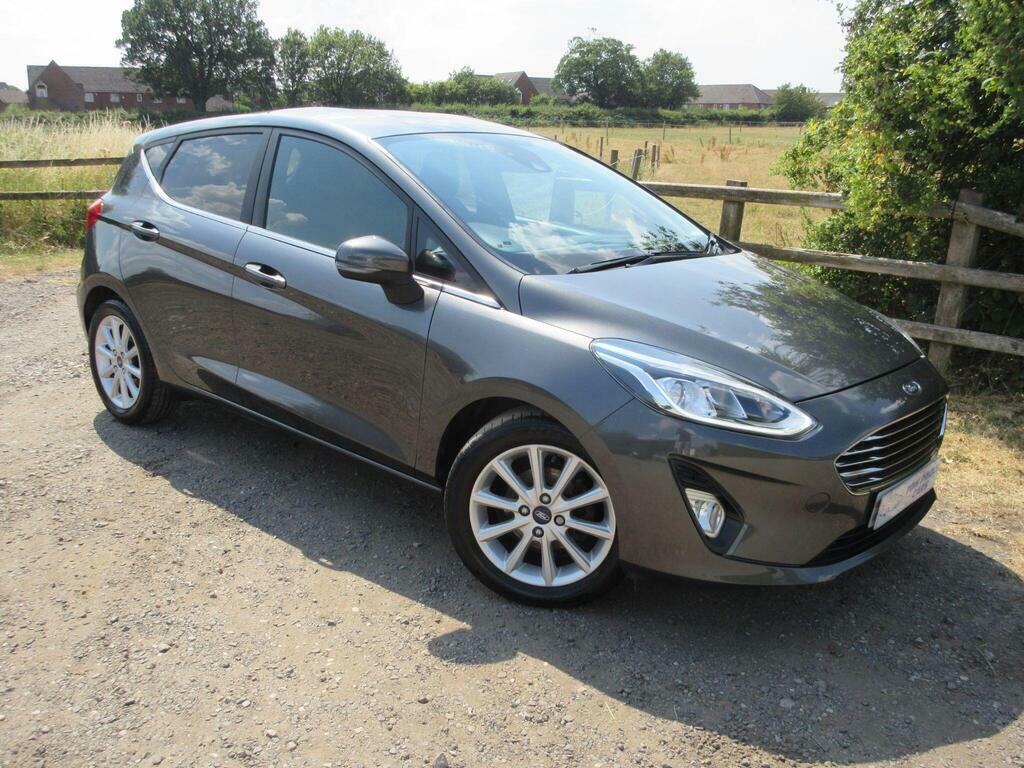 Ford Fiesta 1.0T Ecoboost Titanium Euro 6 S S Grey