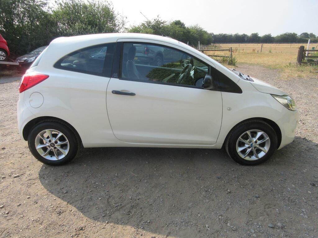 Ford KA 1.2 Studio Connect Euro 5 S S White #4