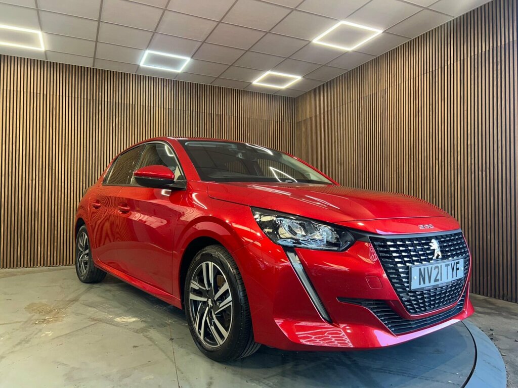 Peugeot 208 1.2 Puretech Allure Euro 6 Ss NV21TYF Red