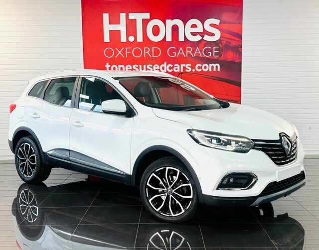 Renault Kadjar Suv SC22UHX White