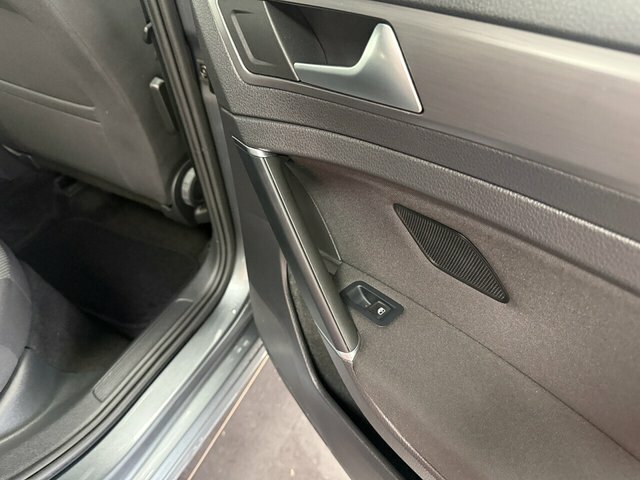 Volkswagen e-Golf Hatchback Grey #6