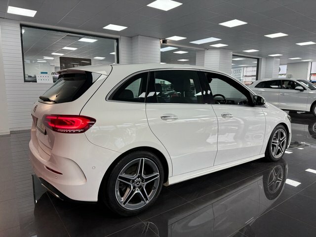 Mercedes-Benz B Class Mpv White