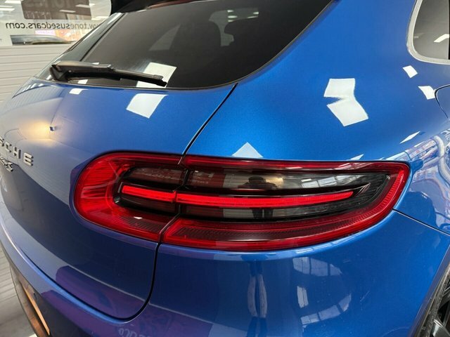 Porsche Macan Turbo Pdk 12450 Of Options - Pan Roof - Sp White #7