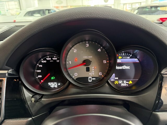 Porsche Macan Turbo Pdk 12450 Of Options - Pan Roof - Sp White #30