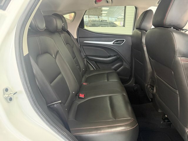 MG ZS Suv ST72RSV White #5
