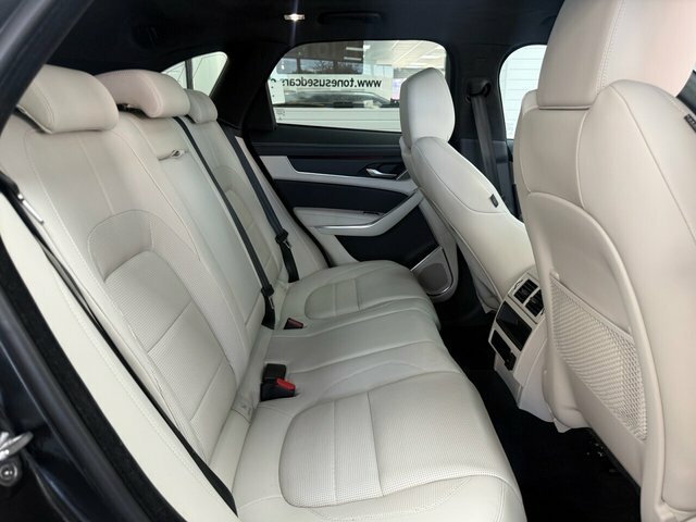 Jaguar F-Pace Suv KO21UMF Black #5