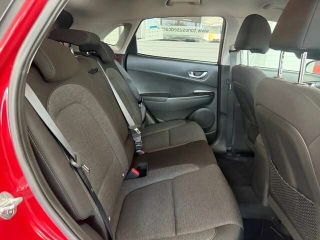 Hyundai Kona Suv BF22JHO Red #5