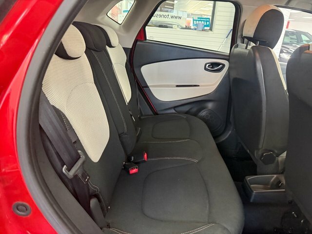 Renault Captur Suv Red #5