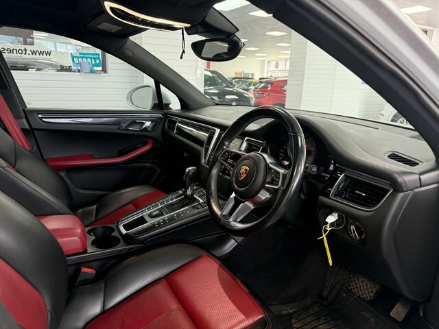 Porsche Macan D S Pdk Grey #25