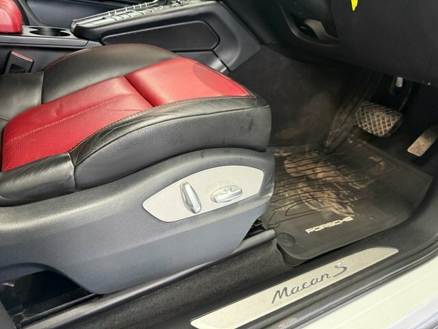 Porsche Macan D S Pdk Grey #28