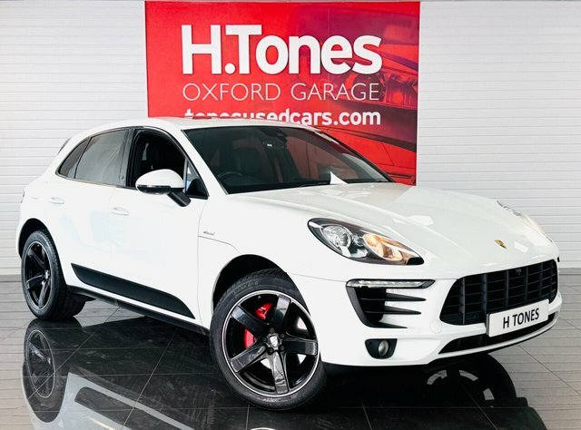 Porsche Macan Suv White