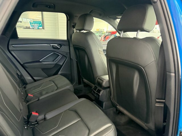 Audi Q3 Suv NY19DUA Blue #4