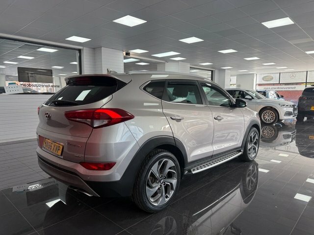 Hyundai Tucson Suv NX66XVP White #2