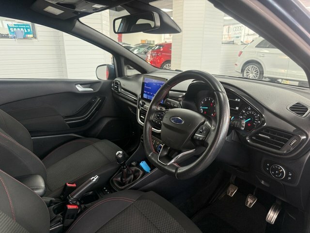 Ford Fiesta Hatchback YC70TTZ Blue #2