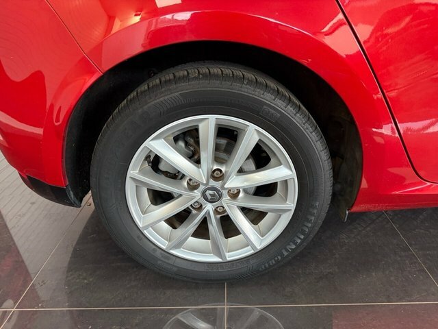 Renault Megane Megane Dynamique Nav Dci SJ17FSH Red #3