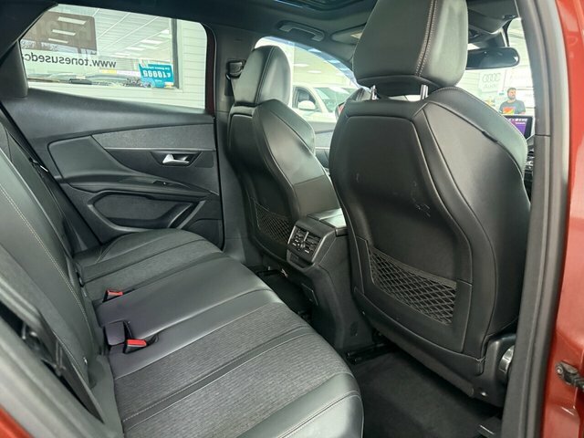 Peugeot 3008 Suv YG19GXS Brown #3