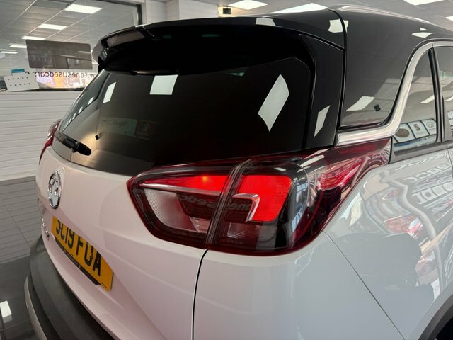 Vauxhall Crossland X Suv White #6