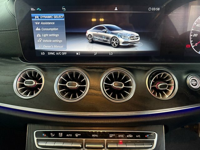 Mercedes-Benz E Class E220d Amg Line Edition Saloon White #31
