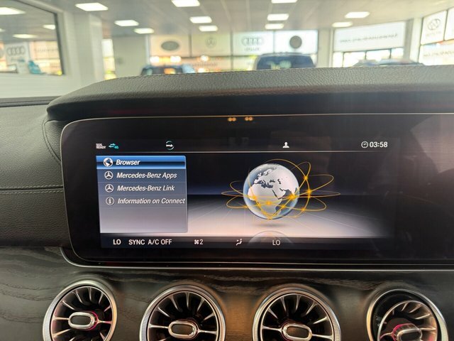 Mercedes-Benz E Class E220d Amg Line Edition Saloon White #33